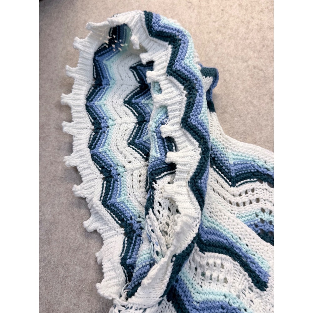 Entro Crochet Cardigan Womens Small Blue White Chevron Ruffle
Knit Boho - Picture 3 of 8